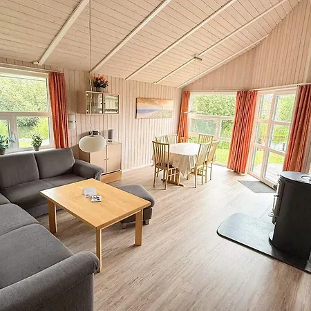 4 Star In Ottendorf Vakantiehuis *